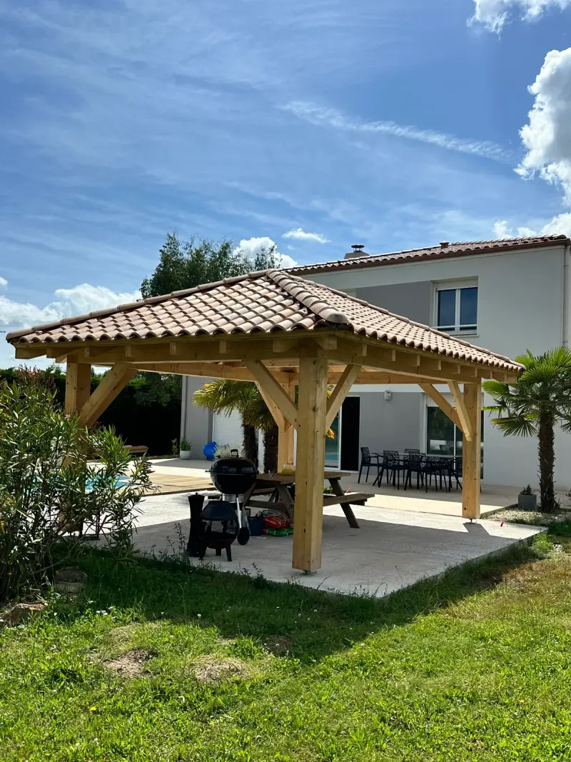 Charpente et support de couverture repris par Matel Couverture